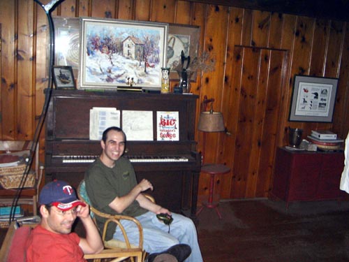 Hynek_and_Troy