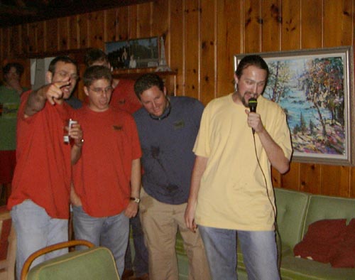 Victor_sings